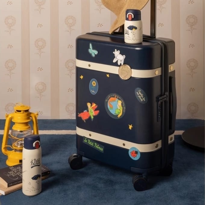 Little Prince “Love the Earth” Suitcase